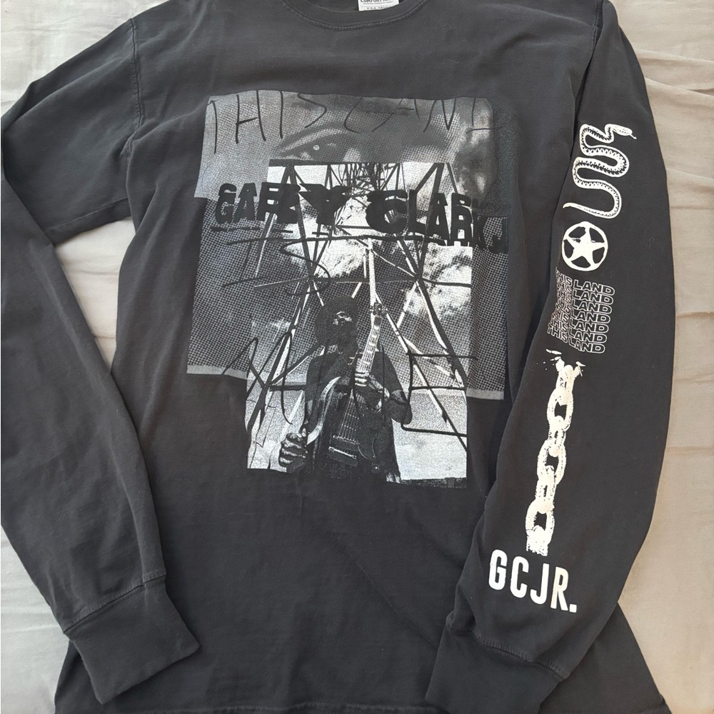 Gary Clark Jr long sleeve